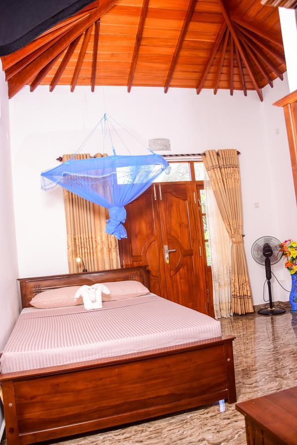 Channa Villa & Tours Bentota Kültér fotó